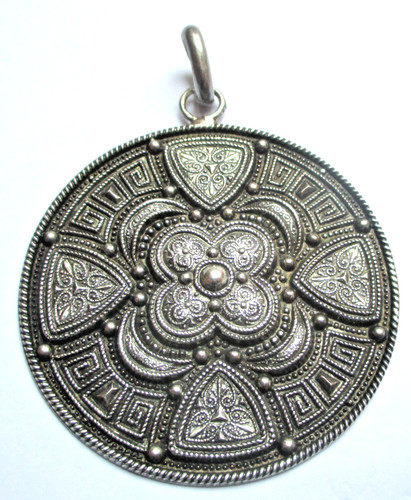 Ancien grand pendentif - ancien,