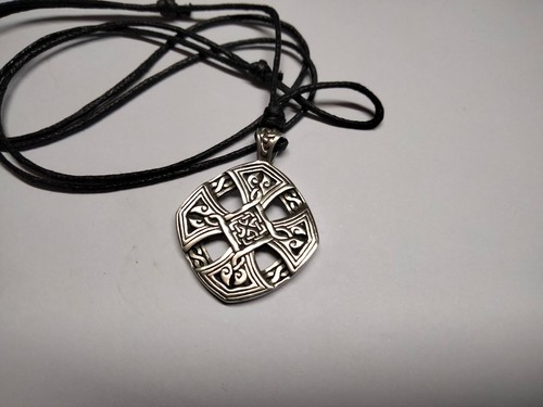 Pendentif croix celtique - pendentif,