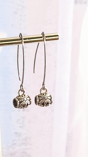 Boucles oreilles motif - oreilles,