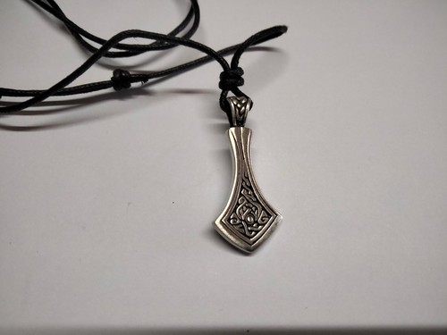 Pendentif motif celtique - motif,